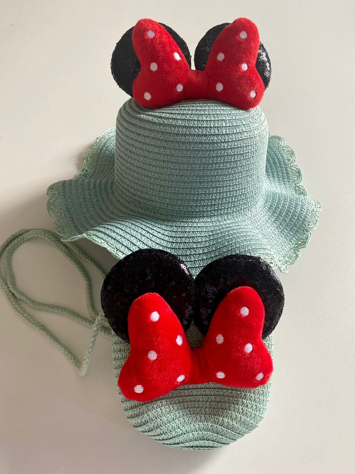 Sombrero orejas  + cartera